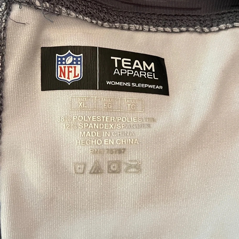 NDL Team Apparel Women's Gray Ombré Leggings, size XL - Picture 2 of 12